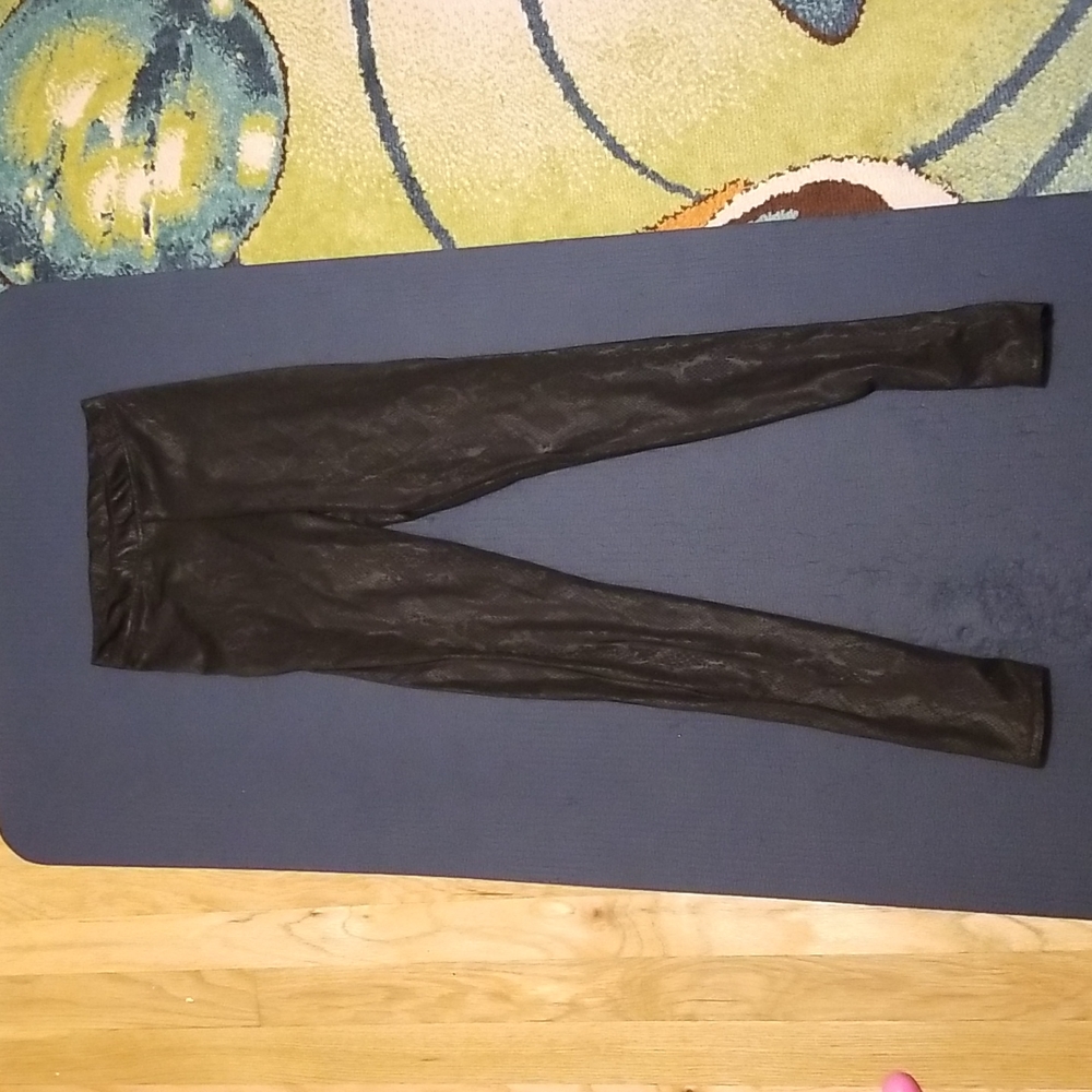 Black milk i eat mice leggings